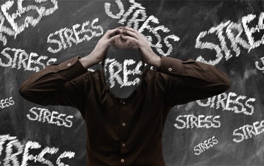 Effectuer des stages de gestion du stress avec l'aide d'une sophrologue